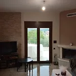 Effie's Maisonette And Detached Apartment