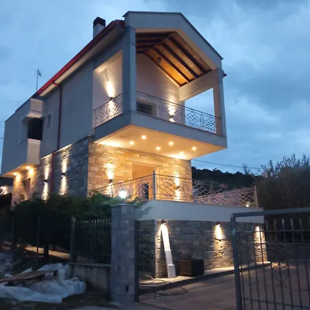 Effie's Maisonette With Detached Amaliapoli