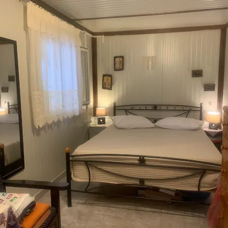 Effie's Maisonette With Detached Apartment *