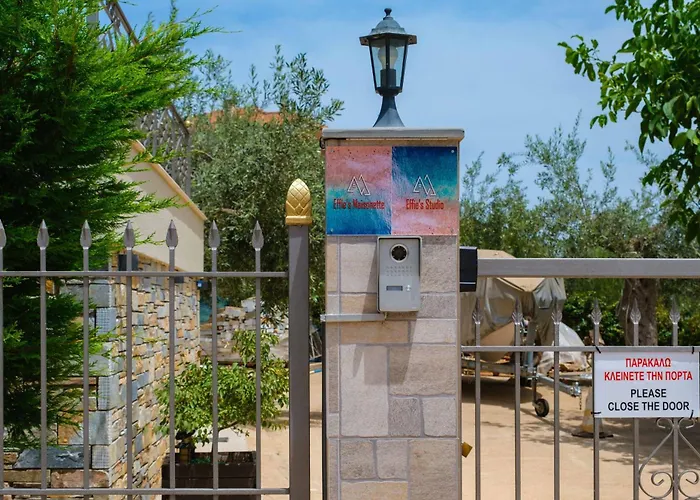 Appartement Effie's Maisonette With Detached *