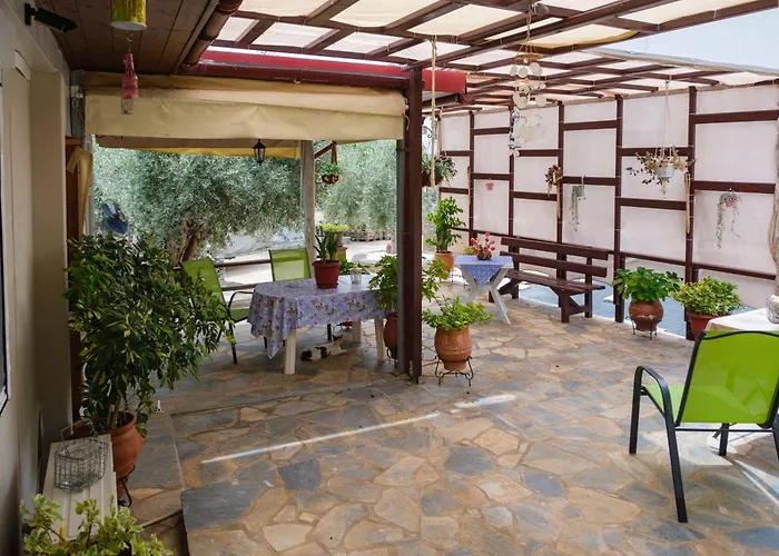 Effie's Maisonette With Detached Appartement Amaliápoli