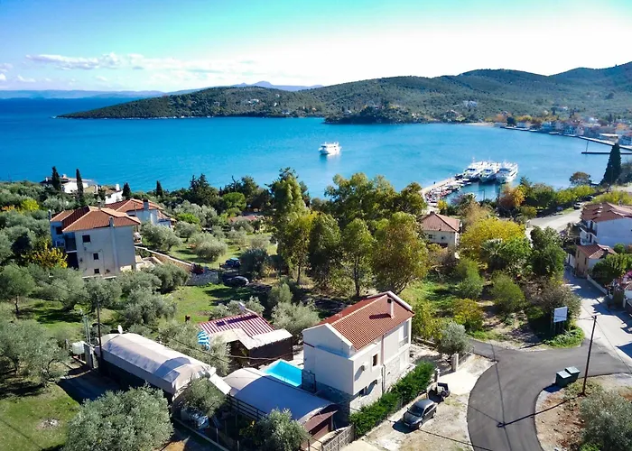 Effie's Maisonette With Detached Appartement