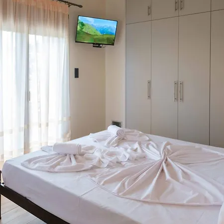 Lägenhet Effie's Maisonette With Detached