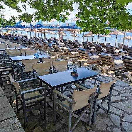 Effie's Maisonette With Detached Apartament *