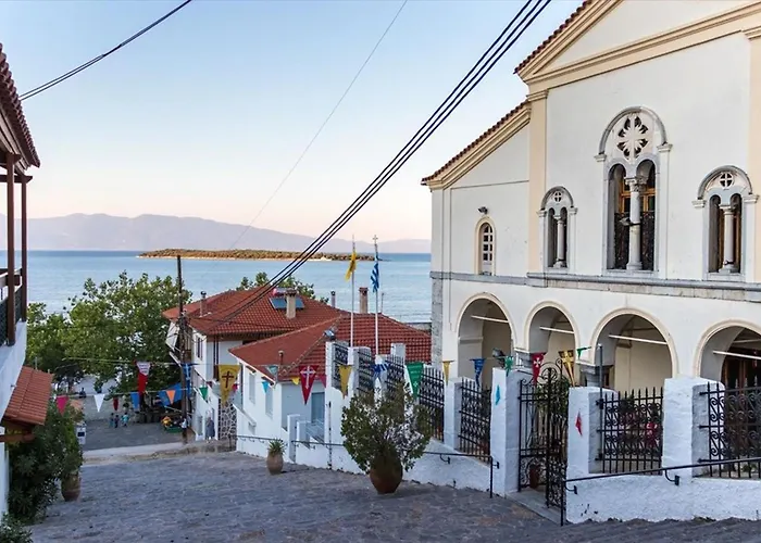 Effie's Maisonette With Detached Appartamento *