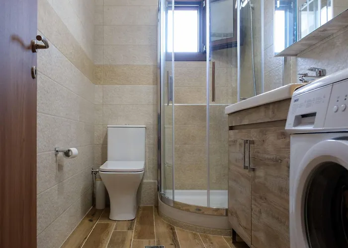 Appartamento Effie's Maisonette With Detached