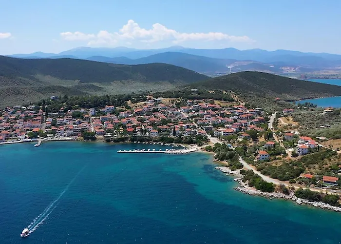 Effie's Maisonette With Detached *