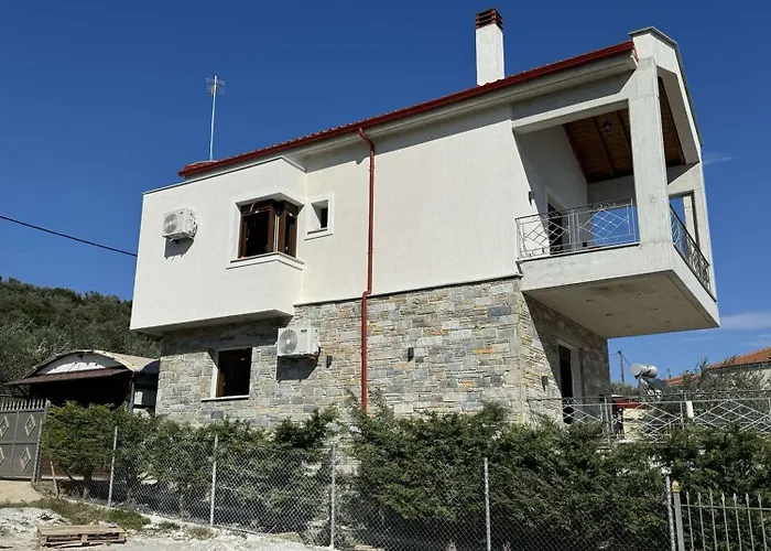 Effie's Maisonette With Detached * Amaliápoli