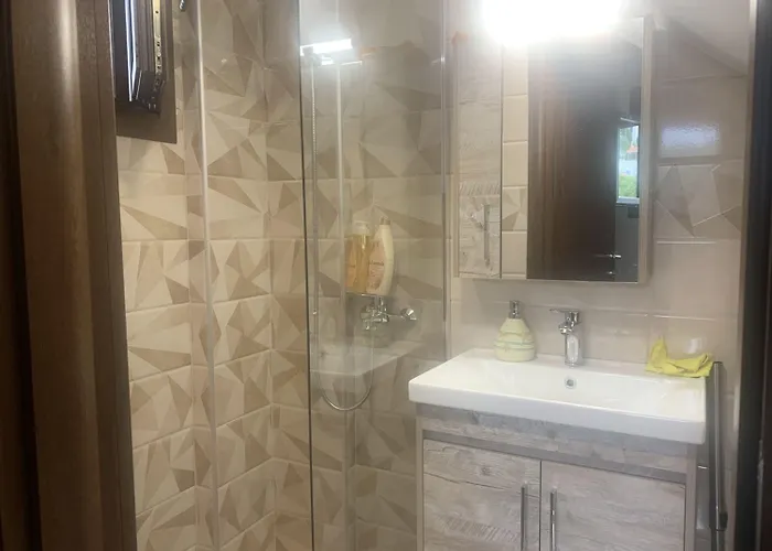 Effie's Maisonette With Detached Appartamento