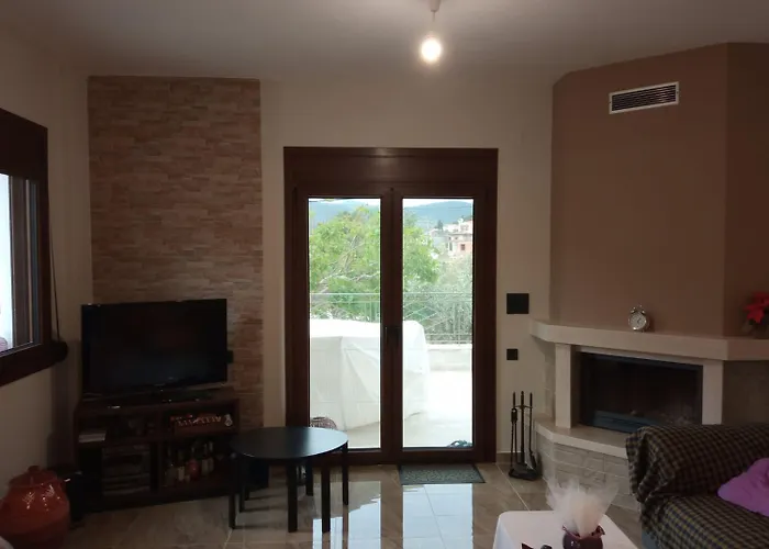 Effie's Maisonette With Detached Appartamento